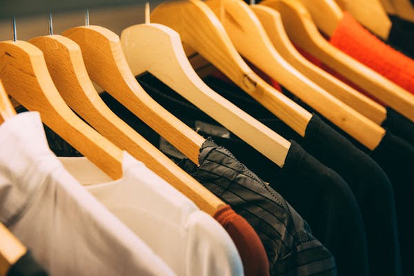 La ropa y complementos